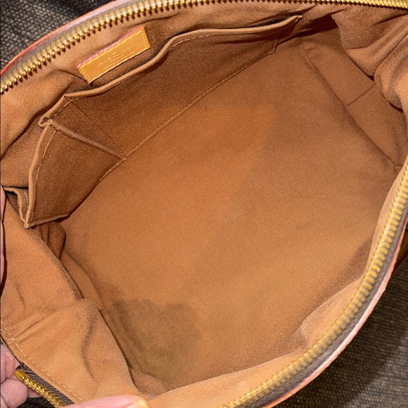 Louis Vuitton Monogram Tivoli PM satchel with Tan Accents - Picture 9 of 12
